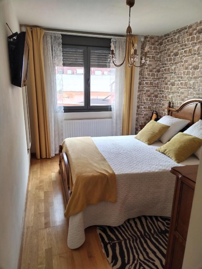 Apartamentos Cuesta Vut5722As Oviedo Esterno foto